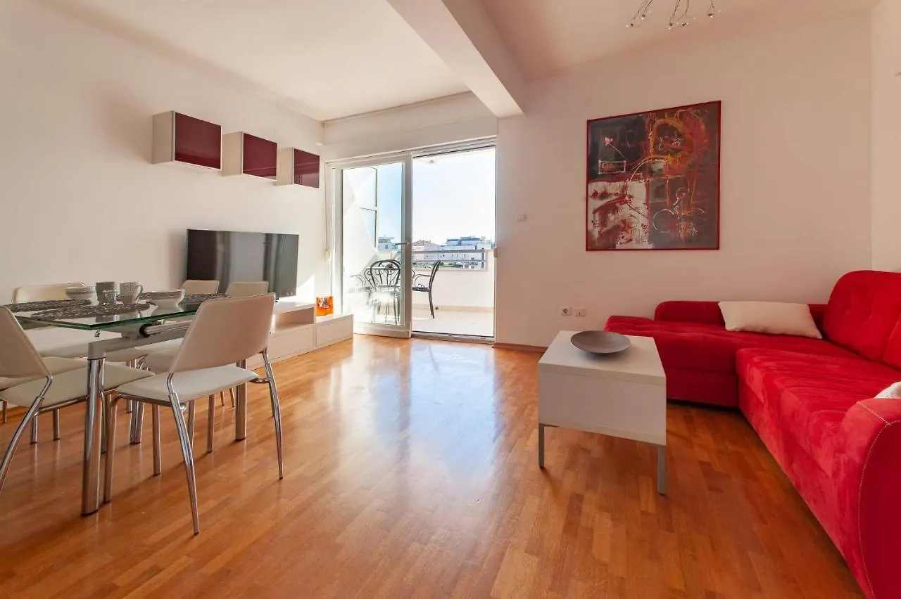 Sea Apartment With Free Parking location