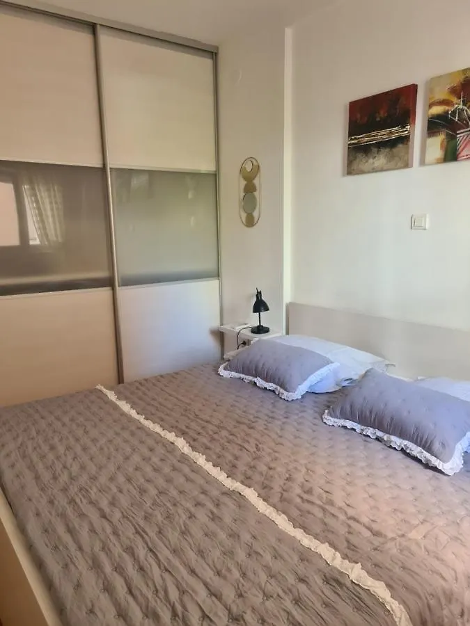 Sea Apartment With Free Parking Split
