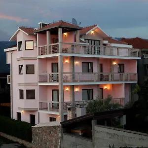 Cetina Apartman